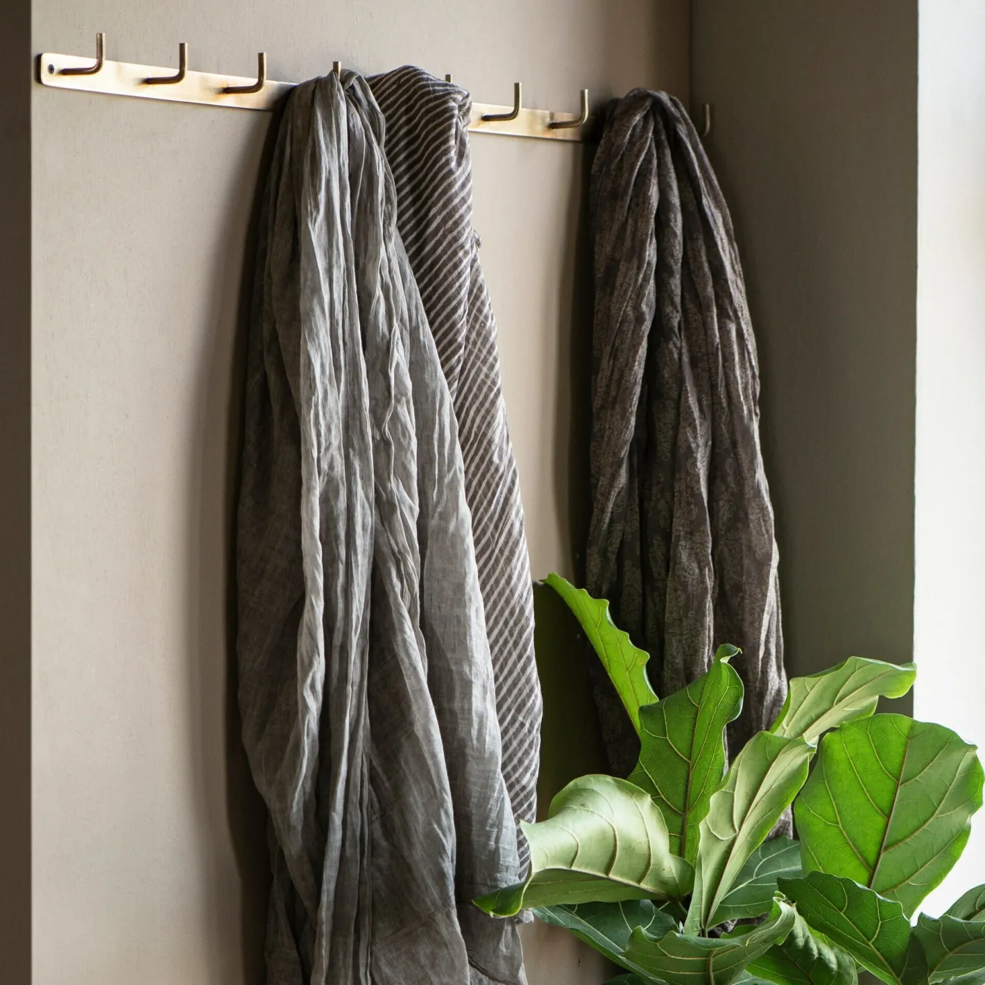 Graham & Green Bathroom Accessories|Coat Racks & Hooks<Antique Brass Coat Racks