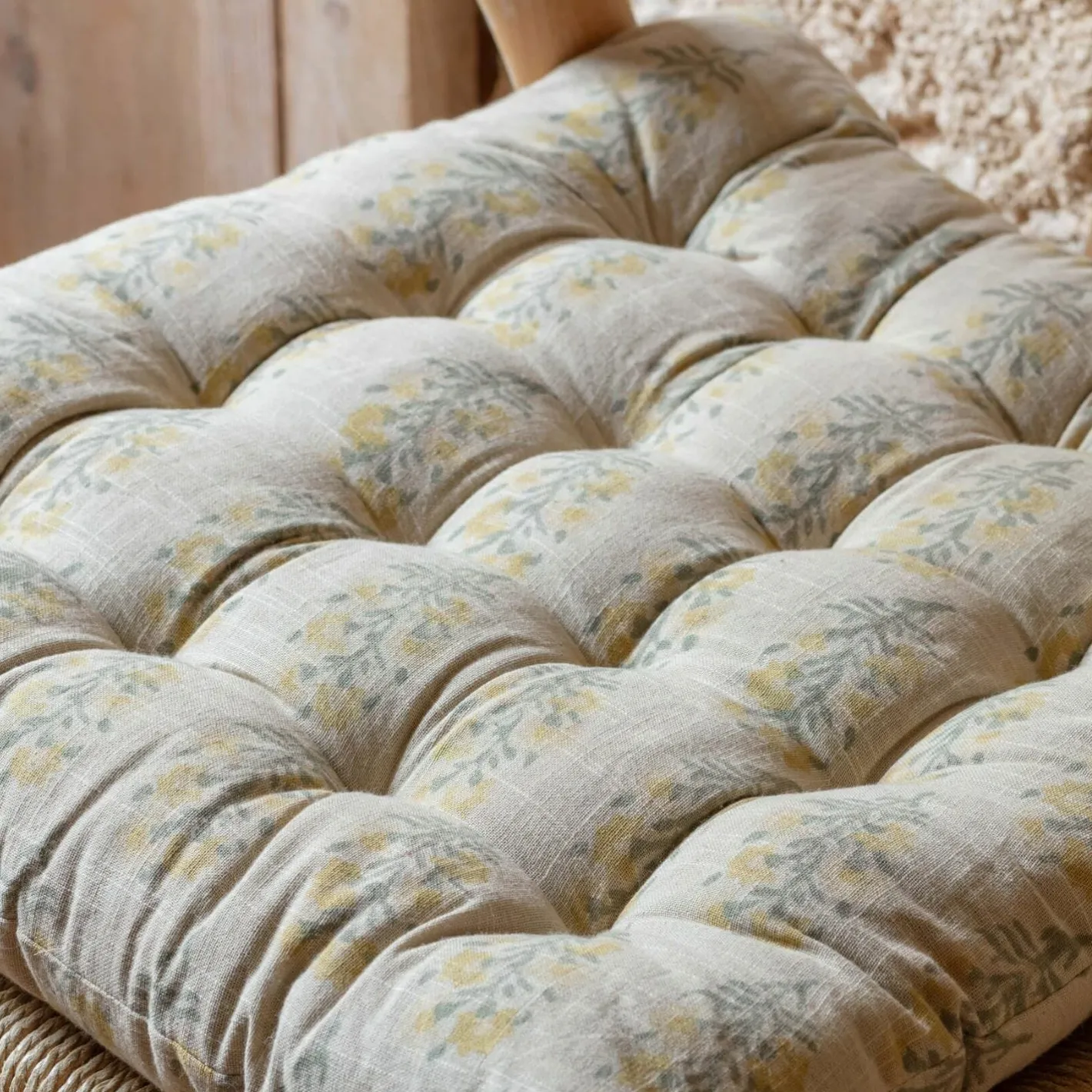 Graham & Green Seat Pads & Bed Rolls|Seat Pads & Bed Rolls<Antiqued Floral Block Printed Seat Pads