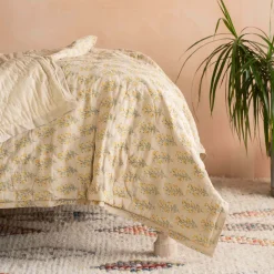 Graham & Green Quilts & Bedding<Antiqued Floral Block Printed Quilts