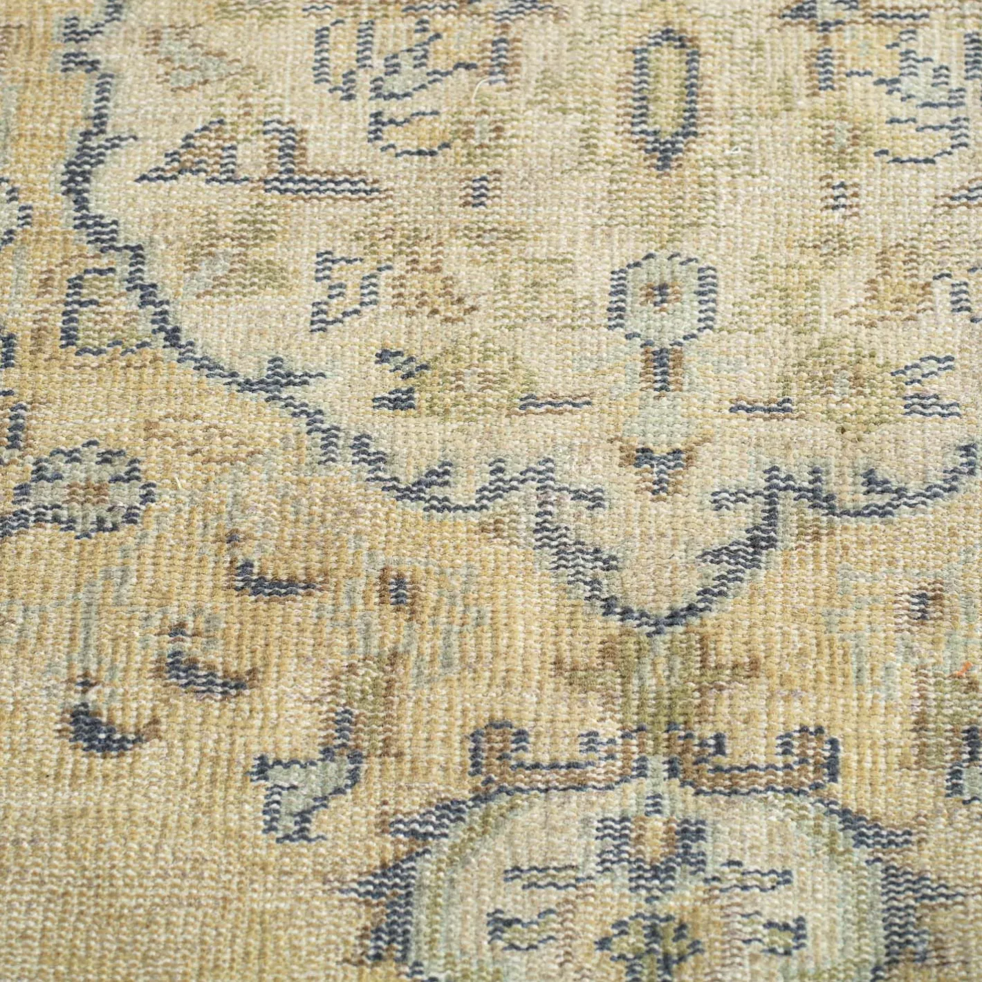 Graham & Green Rugs & Runners<Arden Knotted Wool Rug 180 x 270cm