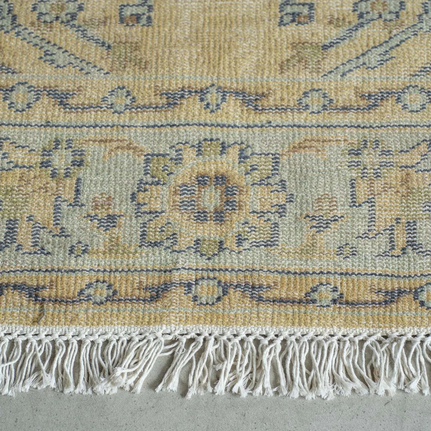 Graham & Green Rugs & Runners<Arden Knotted Wool Rug 180 x 270cm