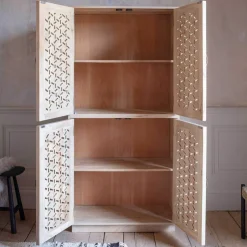 Graham & Green Cabinets & Cupboards<Azalea Four Door Cupboard
