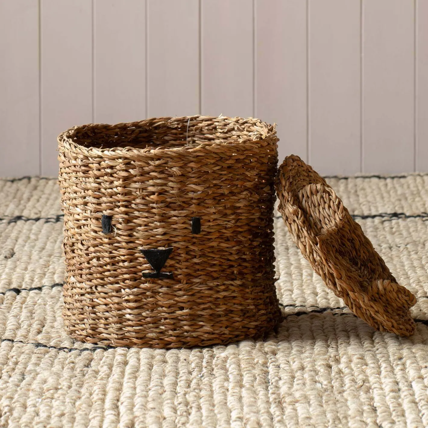 Graham & Green Laundry Baskets<Bear Woven Seagrass Basket with Lid