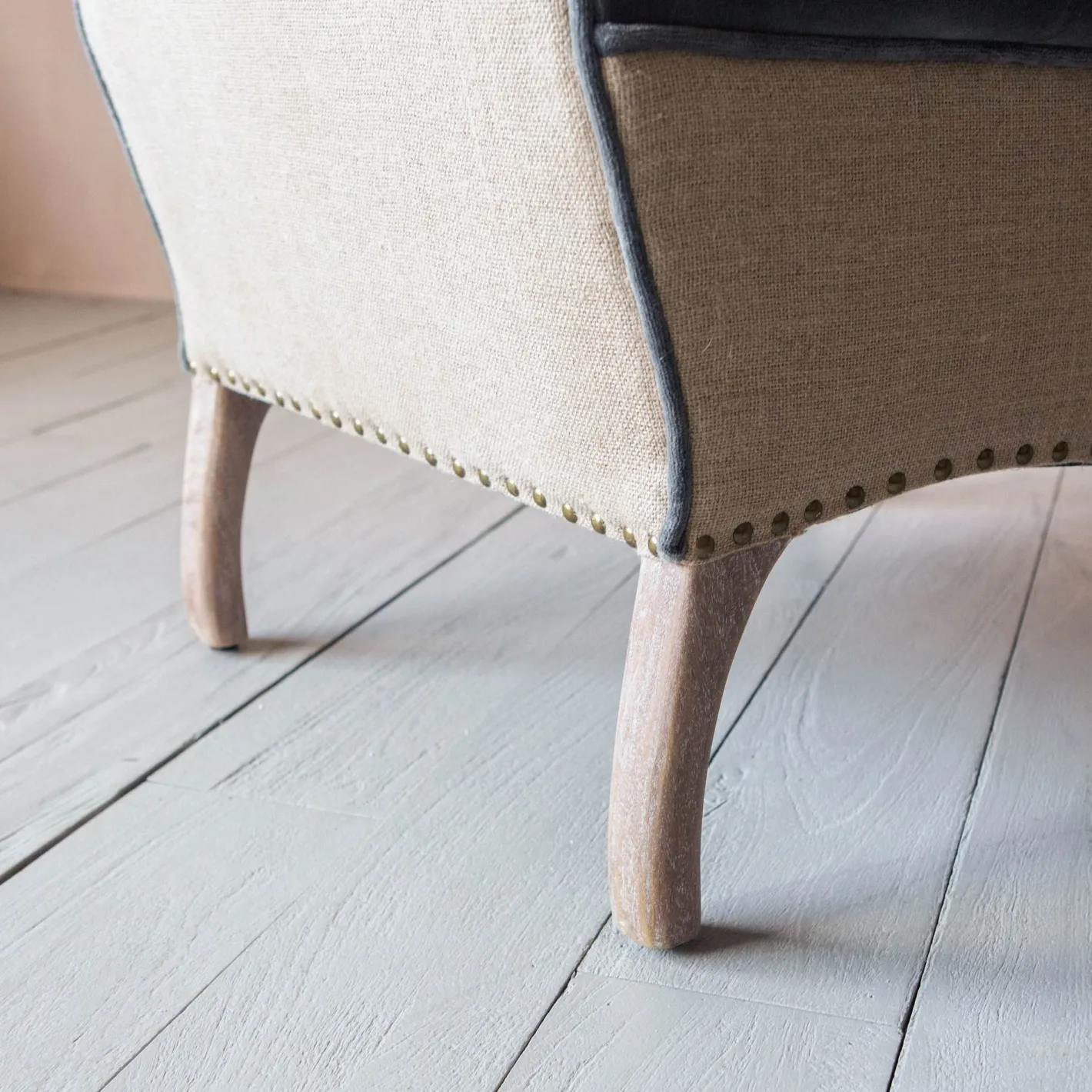 Graham & Green Armchairs<Bella Grey Velvet Armchair