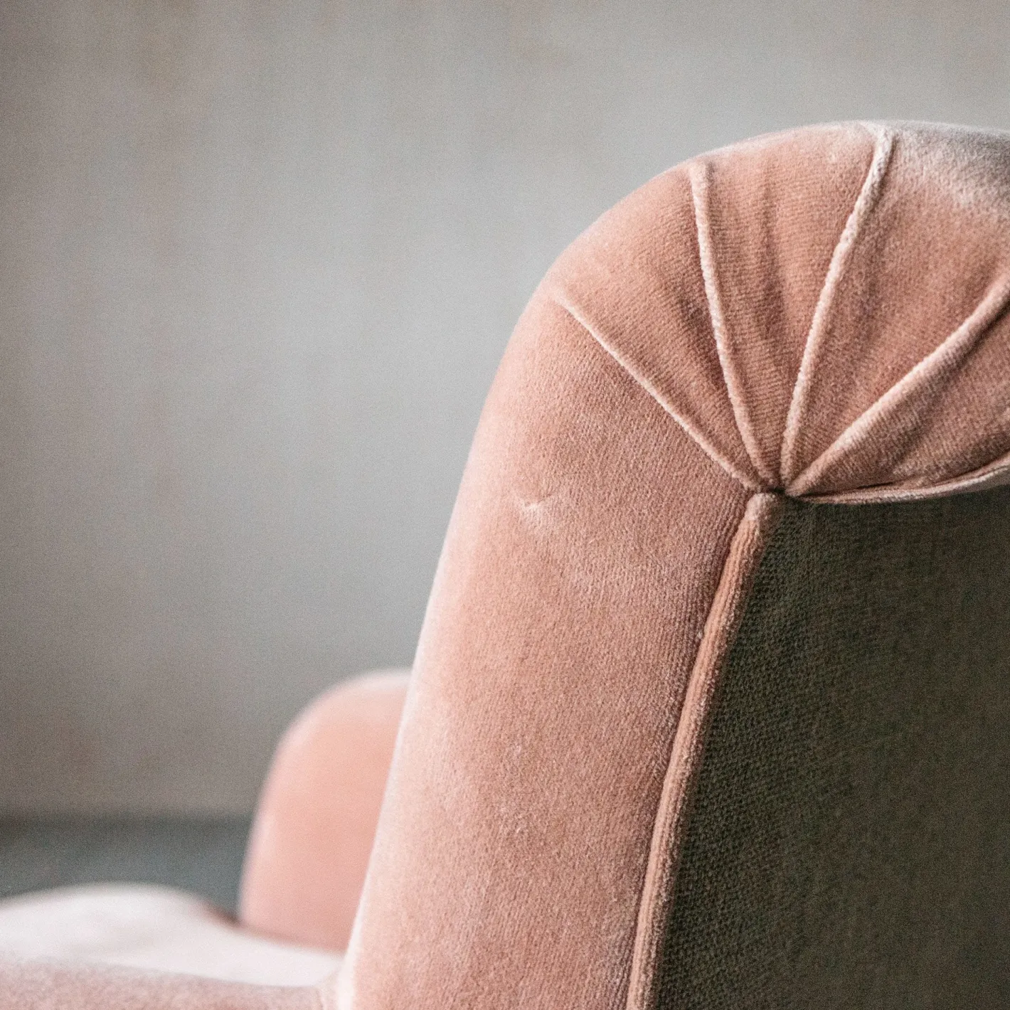 Graham & Green Armchairs<Bella Rose Velvet Armchair