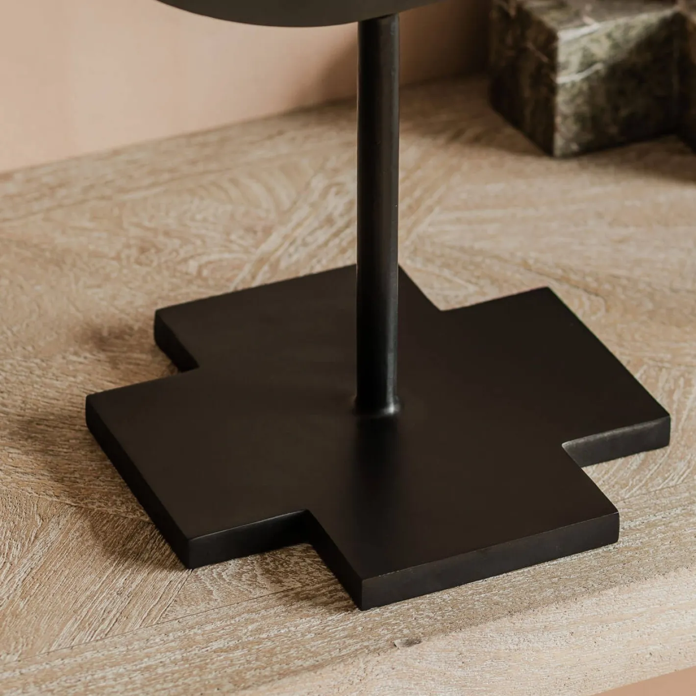 Graham & Green Table Mirrors<Berti Black Table Mirror