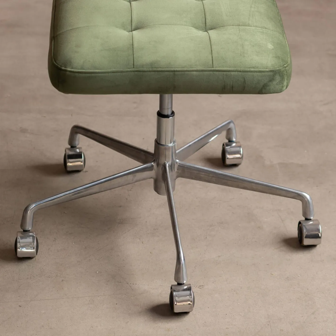 Graham & Green Desk Chairs<Bilbury Moss Green Velvet and Rattan Desk Chair