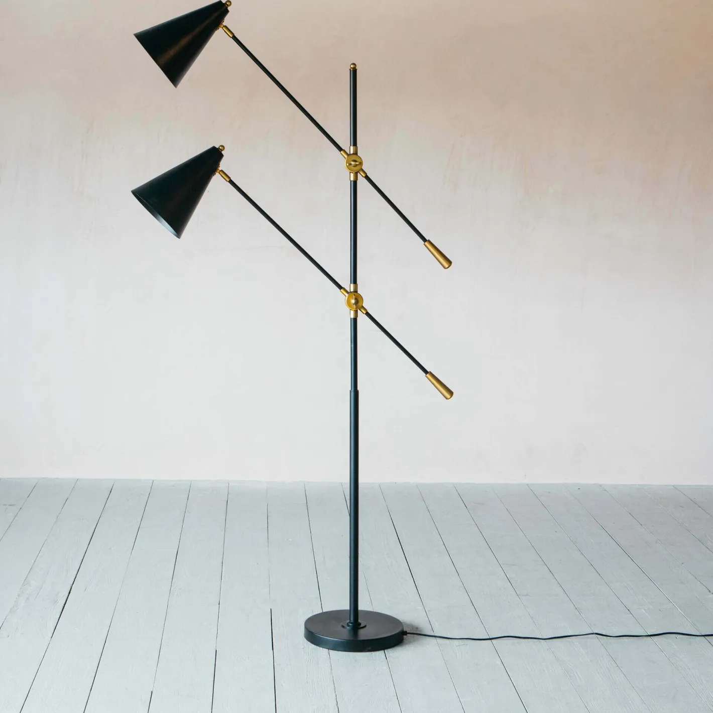 Graham & Green Floor Lamps<Black Adjustable Twin Floor Lamp