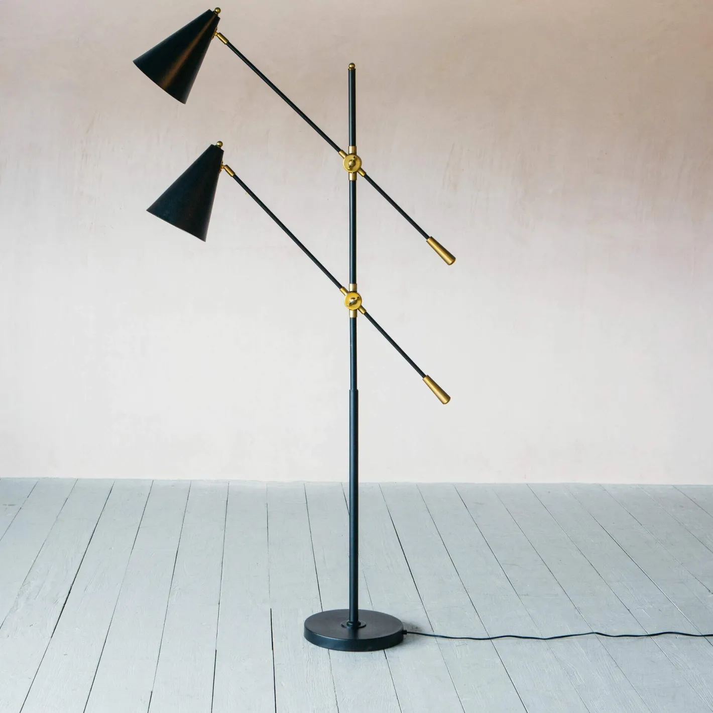 Graham & Green Floor Lamps<Black Adjustable Twin Floor Lamp