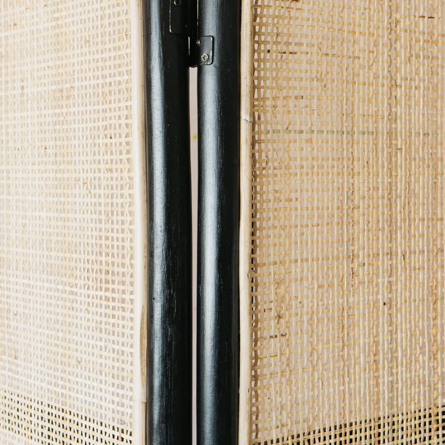 Graham & Green Room Dividers<Black and Natural Rattan Screen