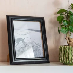 Graham & Green Photo Frames<Black Tapered Frame Large
