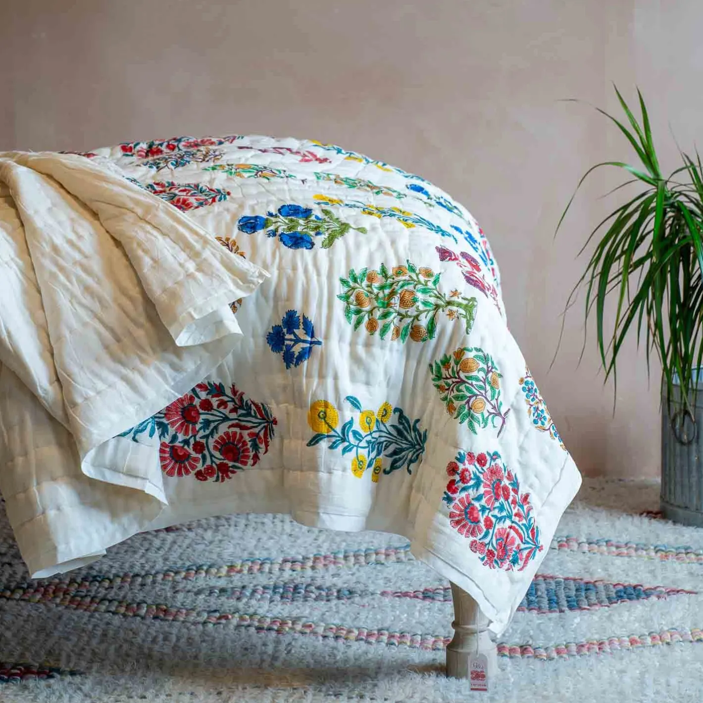 Graham & Green Quilts & Bedding<Bloom Floral Block Printed King Size Quilt