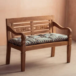 Graham & Green Seat Pads & Bed Rolls|Seat Pads & Bed Rolls<Blue Candy Stripe Bench Seat Pad