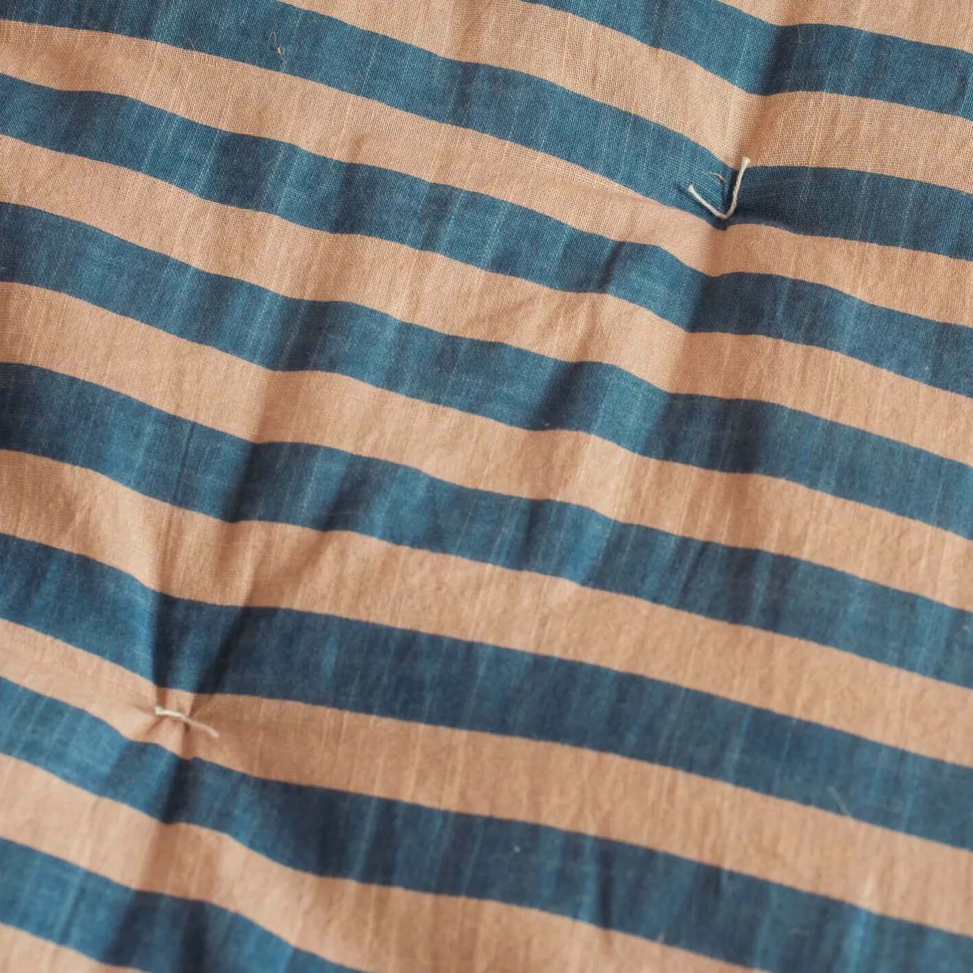 Graham & Green Seat Pads & Bed Rolls|Seat Pads & Bed Rolls<Blue Candy Stripe Small Seat Mat