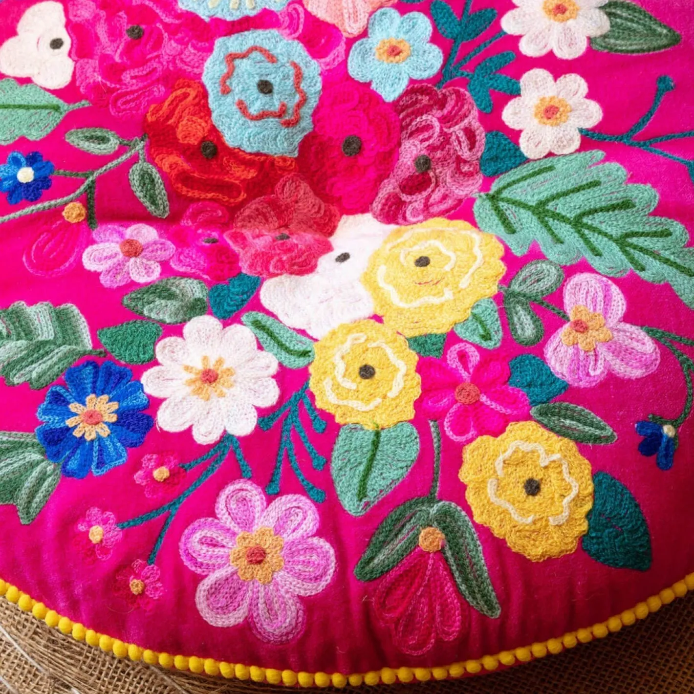 Graham & Green Seat Pads & Bed Rolls|Seat Pads & Bed Rolls<Bouquet Small Round Seat Pads