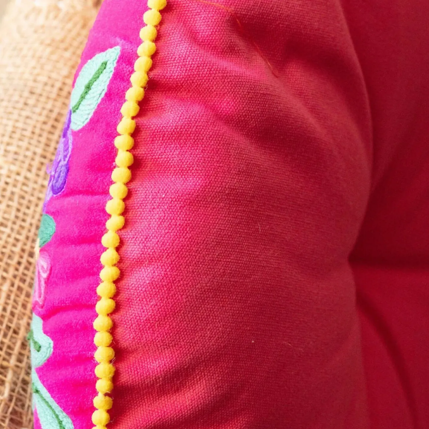 Graham & Green Seat Pads & Bed Rolls|Seat Pads & Bed Rolls<Bouquet Small Round Seat Pads