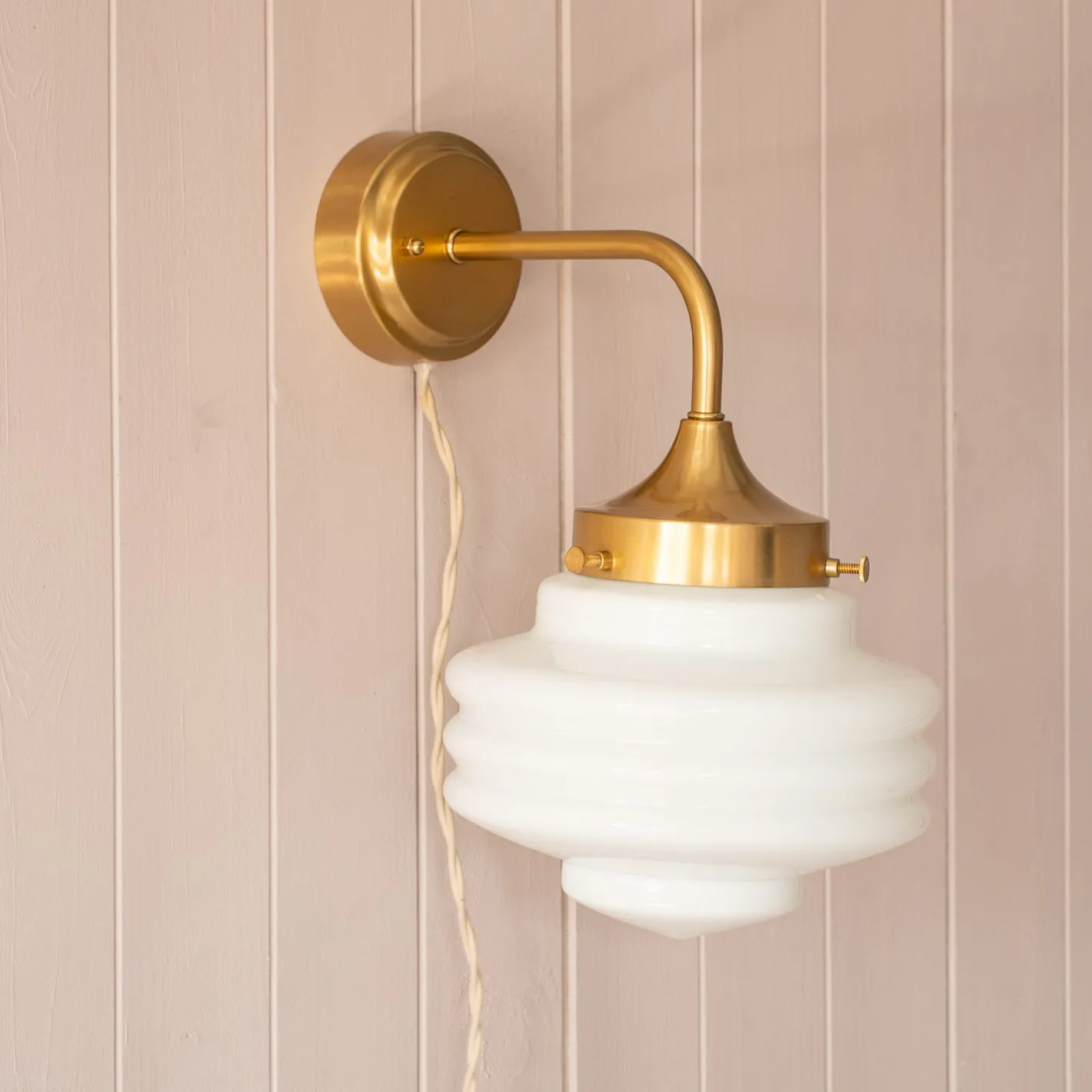 Graham & Green Wall Lights & Sconces<Caius Brass Wall Light