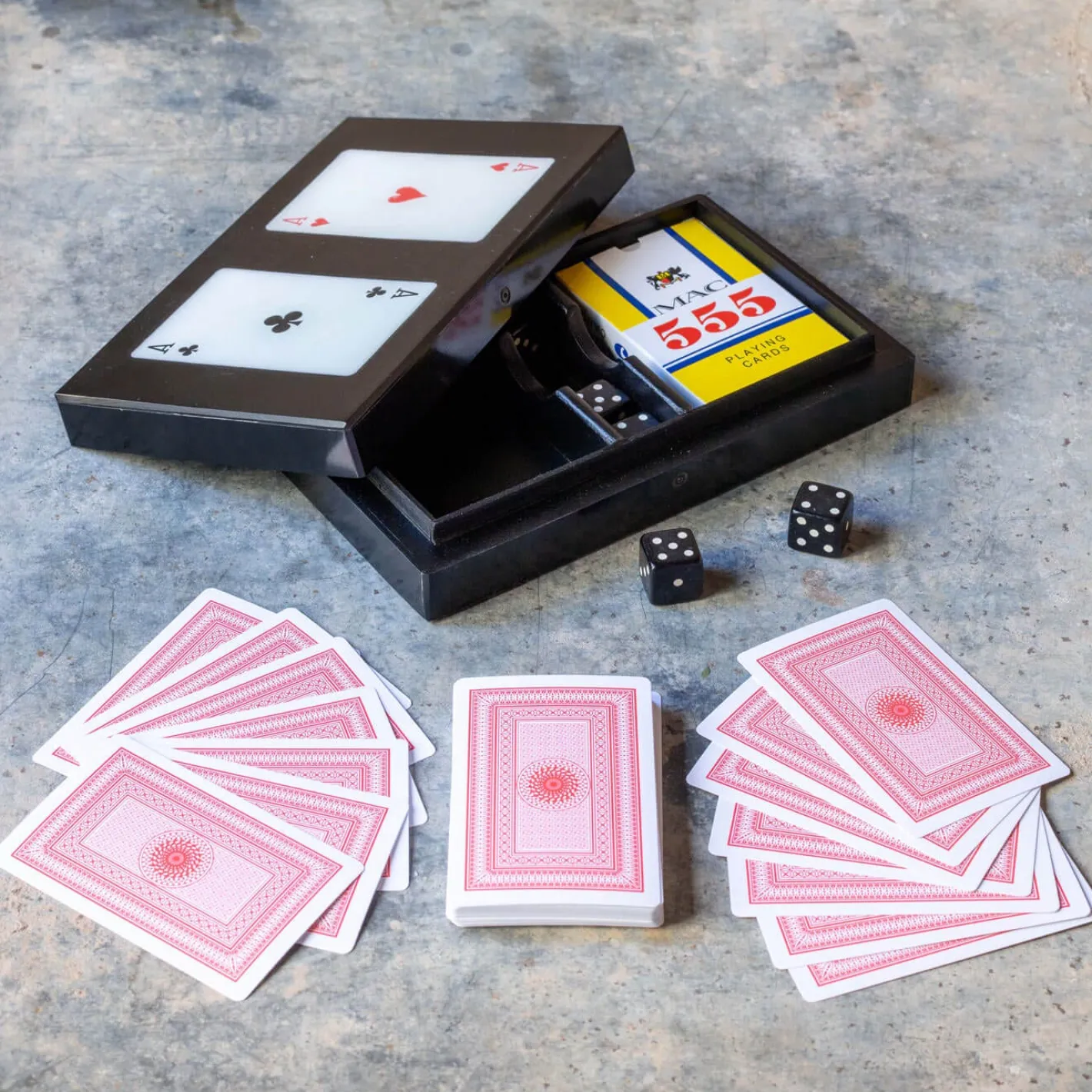 Graham & Green Games & Puzzles<Card Holder Box with Two Decks of Cards