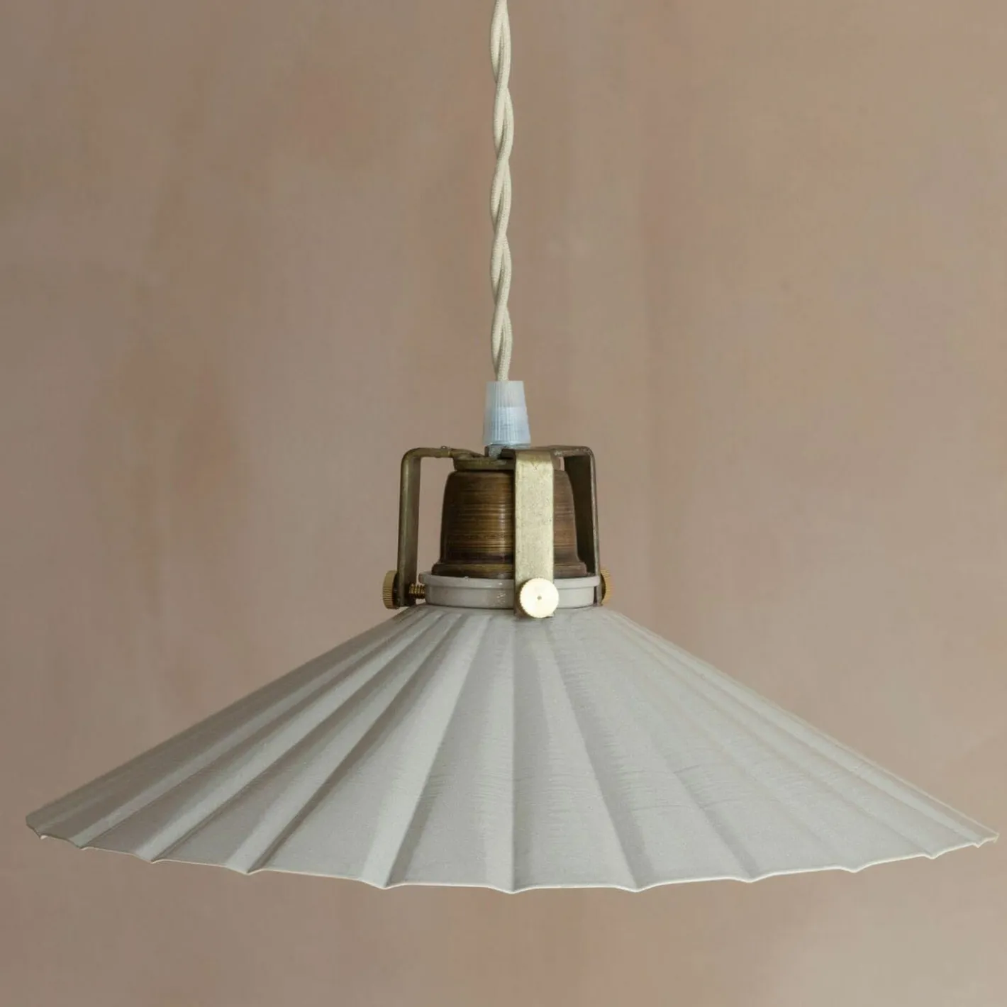Graham & Green Ceiling Lights & Chandeliers<Cecily Off White Pendant