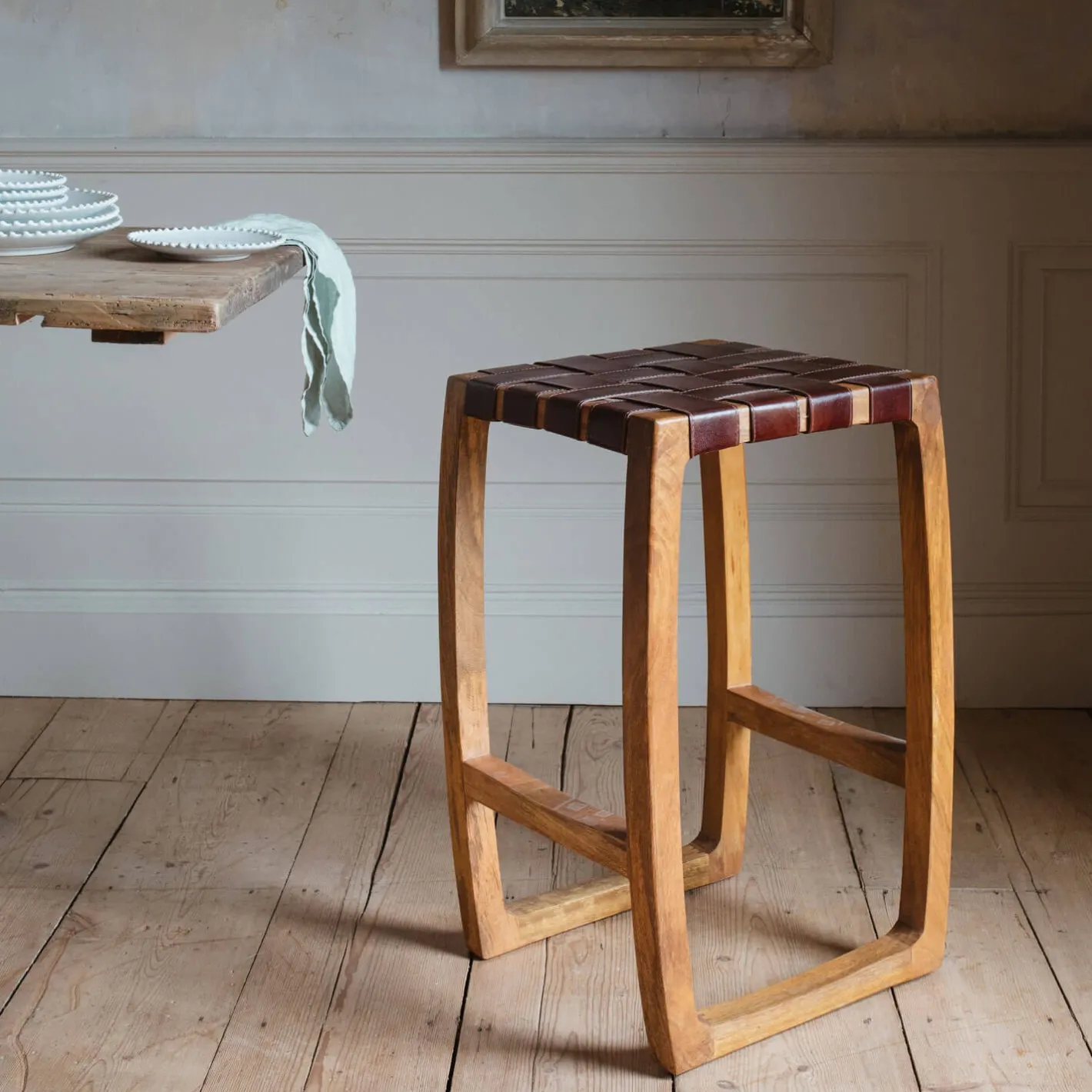 Graham & Green Stools<Chester Woven Leather Kitchen Stool
