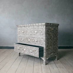 Graham & Green Chests Of Drawers|Chests Of Drawers<Classic Grey Mother of Pearl Chest of Drawers
