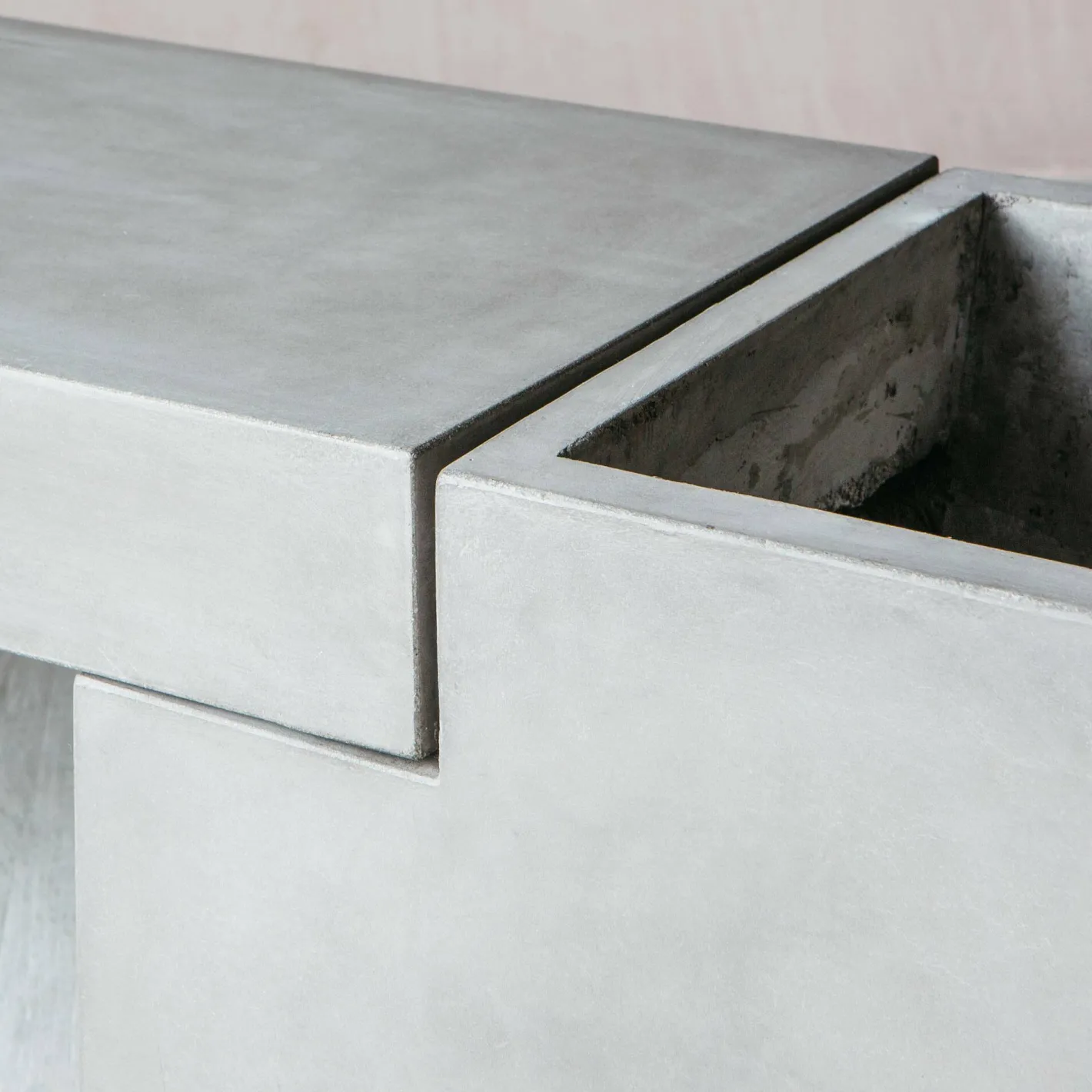 Graham & Green Sun Loungers & Hammocks|Sun Loungers & Hammocks<Concrete Bench Planter