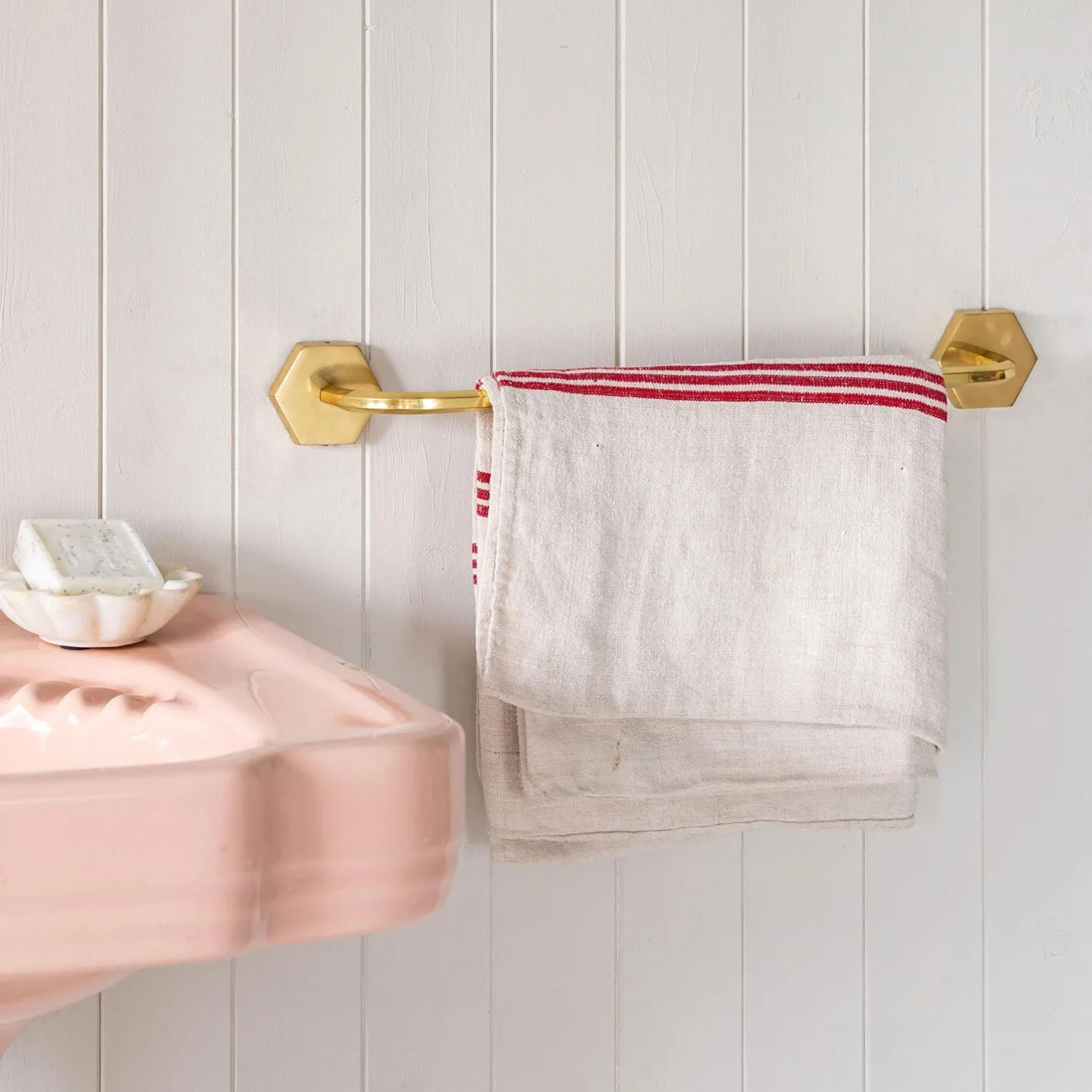 Graham & Green Bathroom Accessories<Devonshire Hexagon Towel Rail