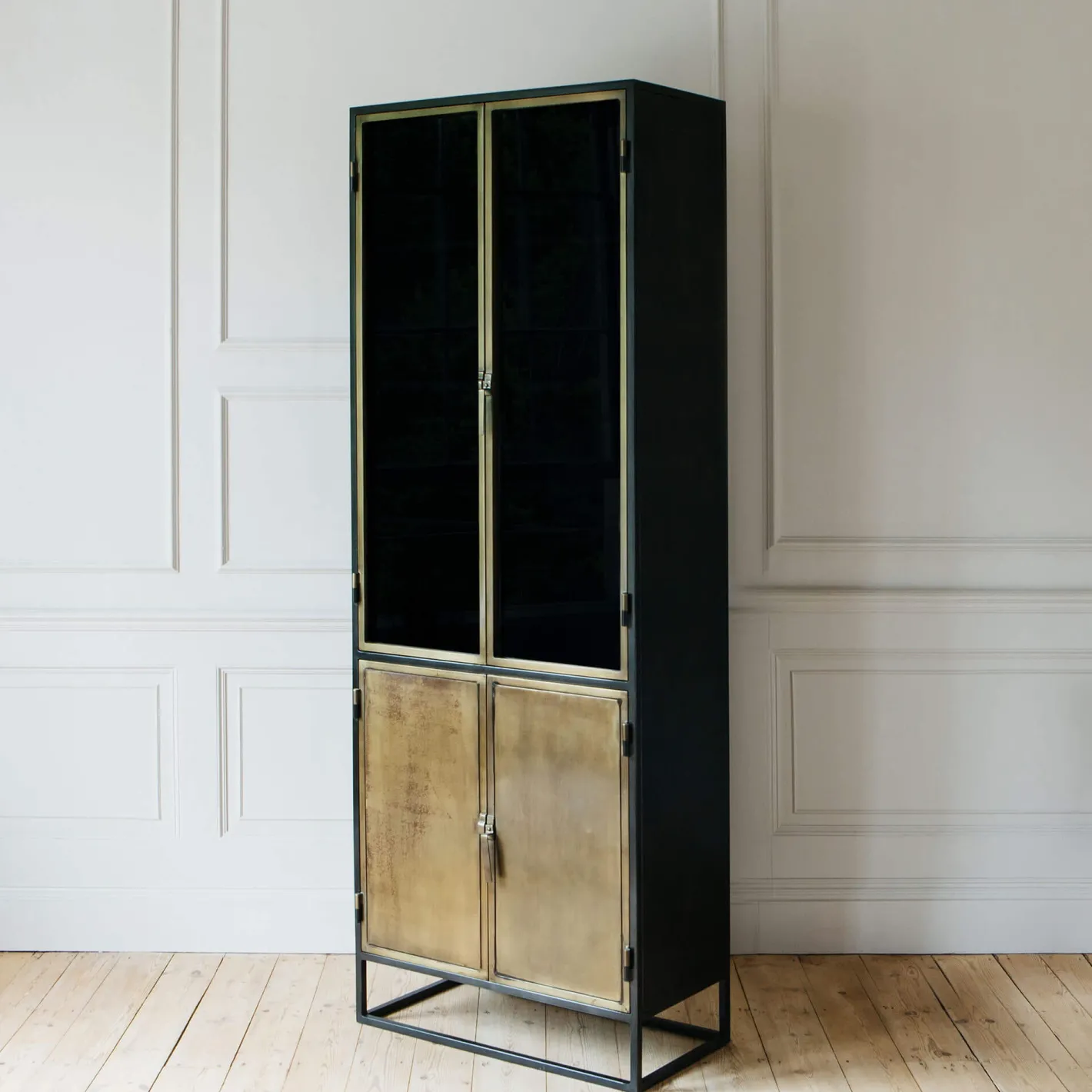 Graham & Green Cabinets & Cupboards<Dexter Double Glass Display Cabinet