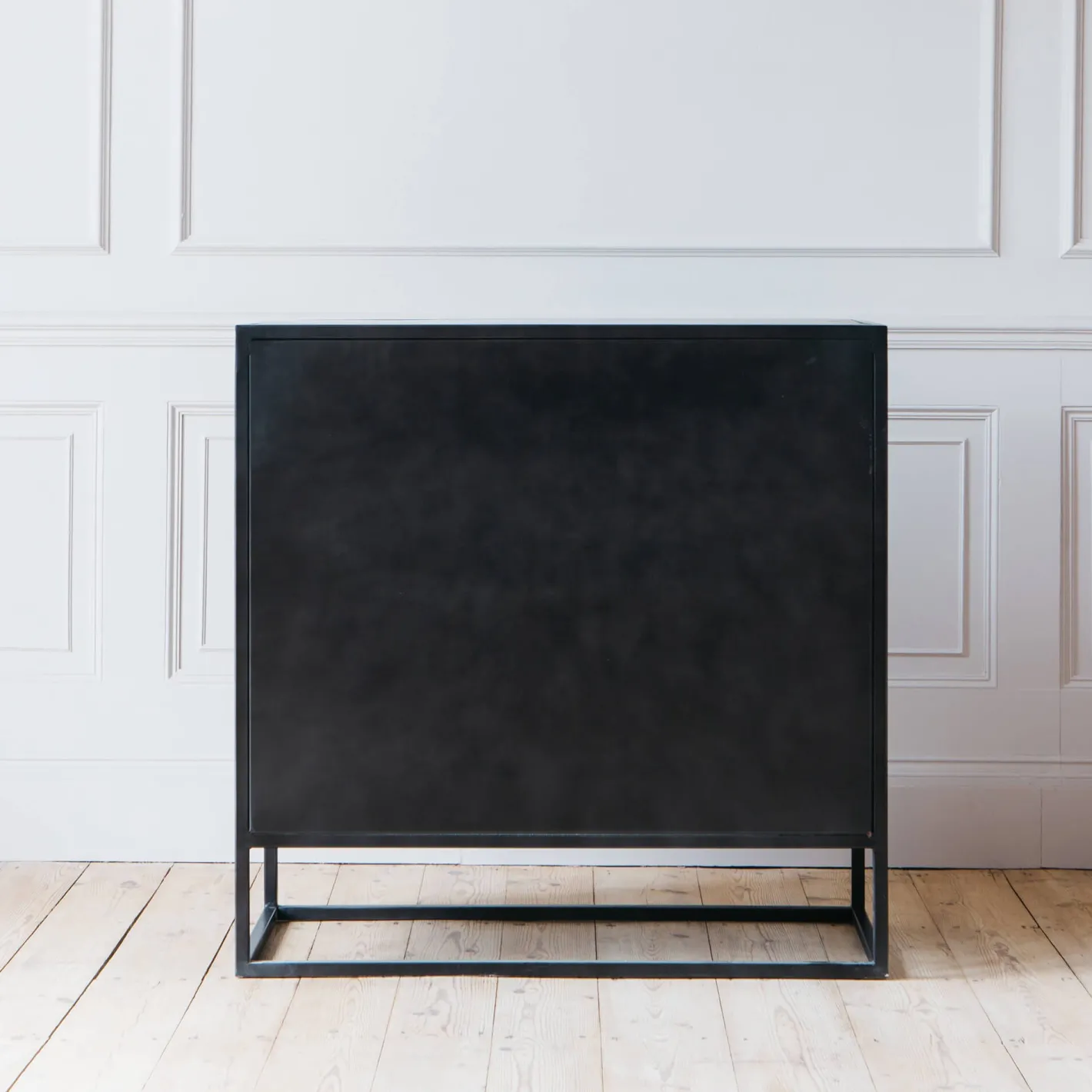 Graham & Green Cabinets & Cupboards<Dexter Small Glass Display Cabinet