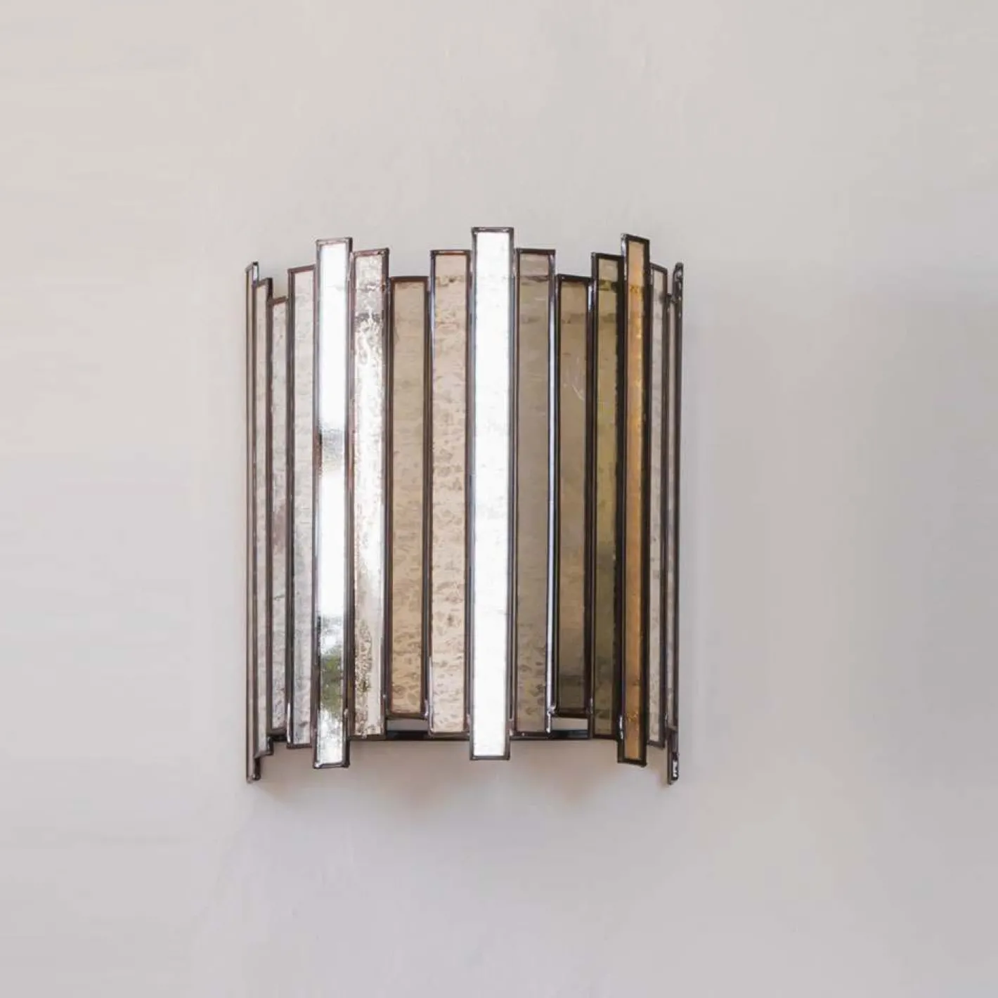 Graham & Green Wall Lights & Sconces<Downton Wall Sconce