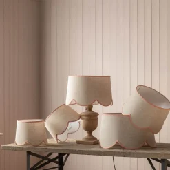 Graham & Green Lamp Shades<Dusky Pink Scallop Lamp Shades