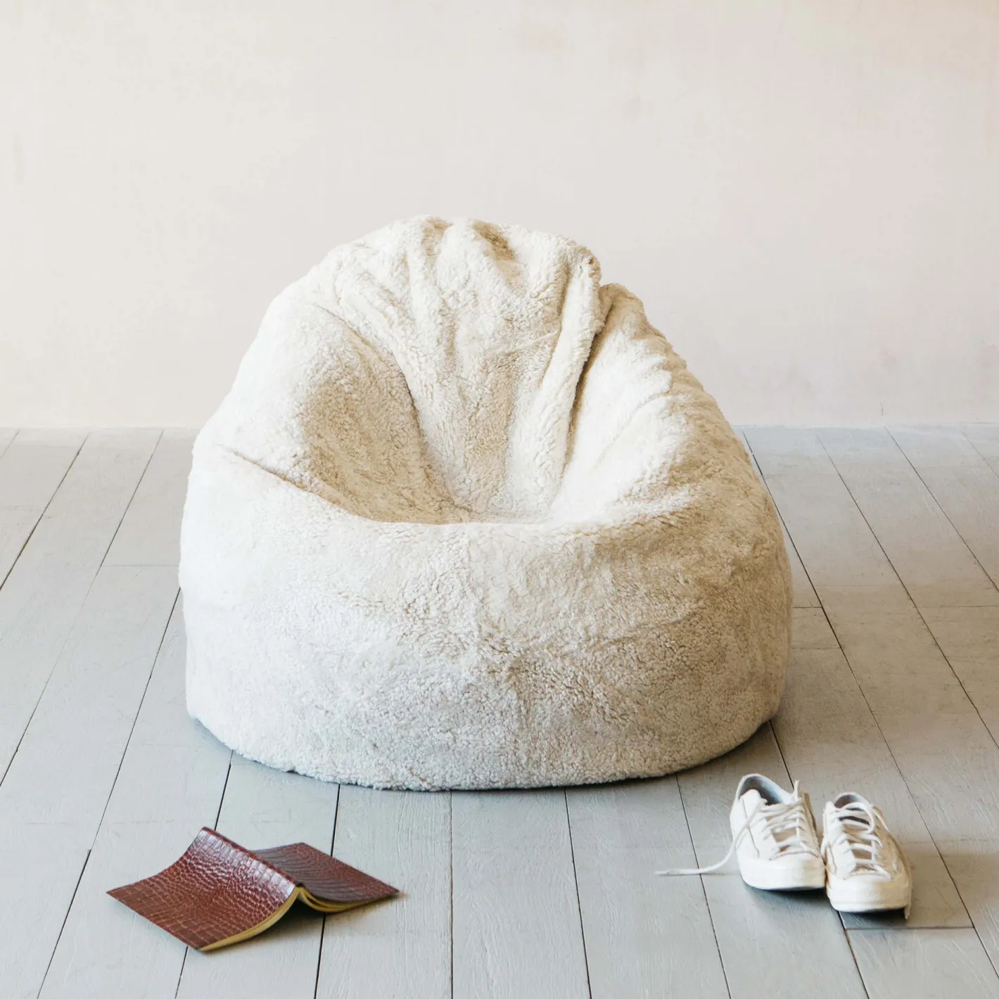 Graham & Green Pouffes & Beanbags|Pouffes & Bean Bags<Eggshell Curly Sheepskin Beanbag