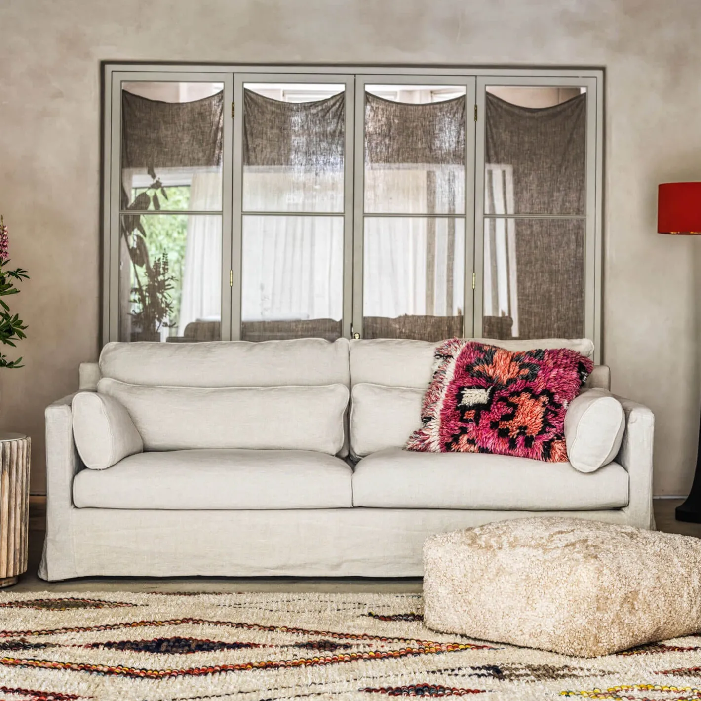 Graham & Green Pouffes & Beanbags|Pouffes & Bean Bags<Eggshell Curly Sheepskin Pouffe