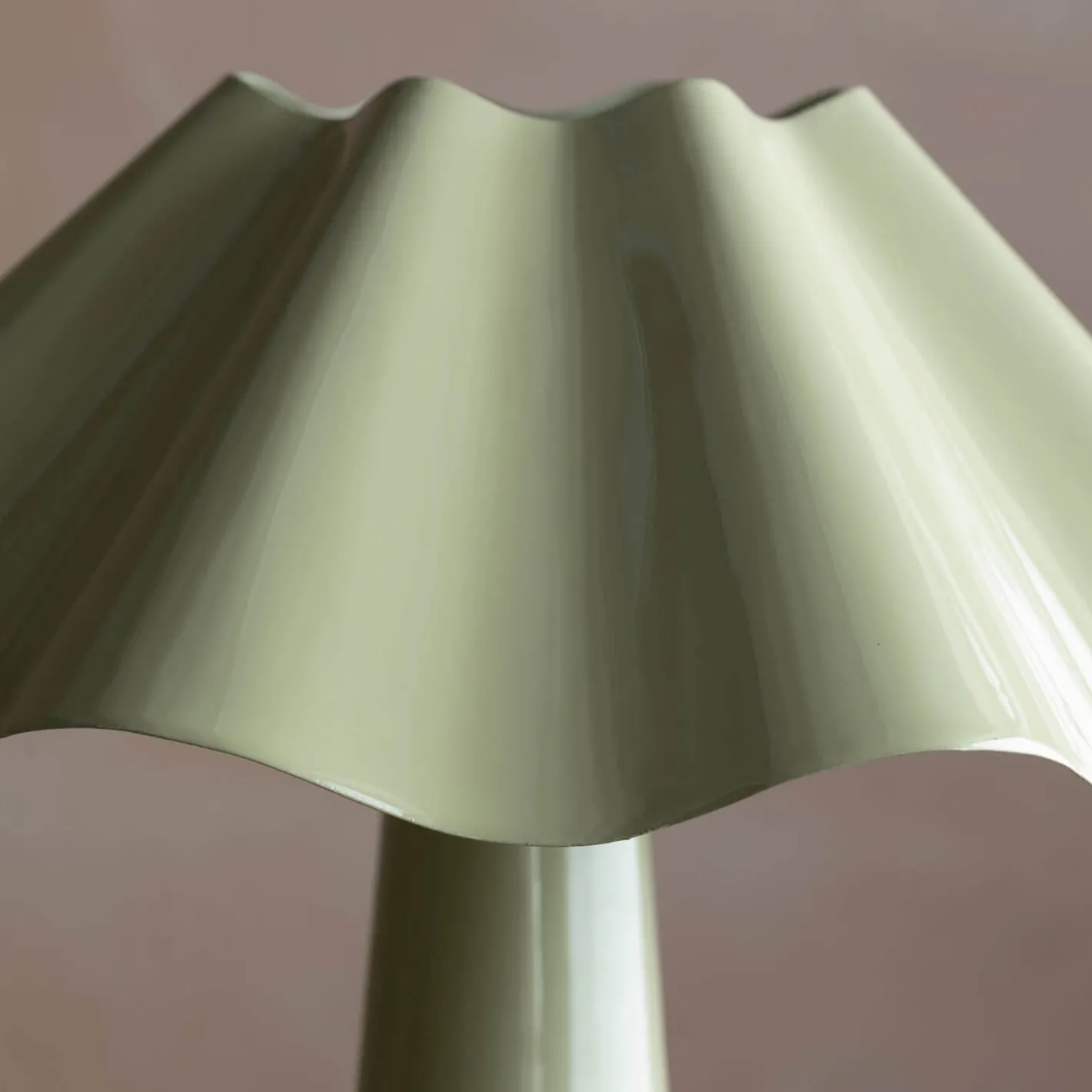 Graham & Green Table Lamps<Eldon Sage Enamel Table Lamp Large