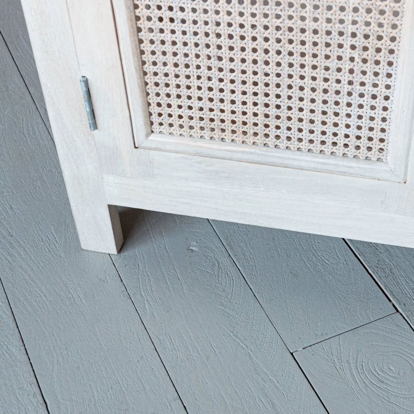 Graham & Green Cabinets & Cupboards<Esben Cupboard