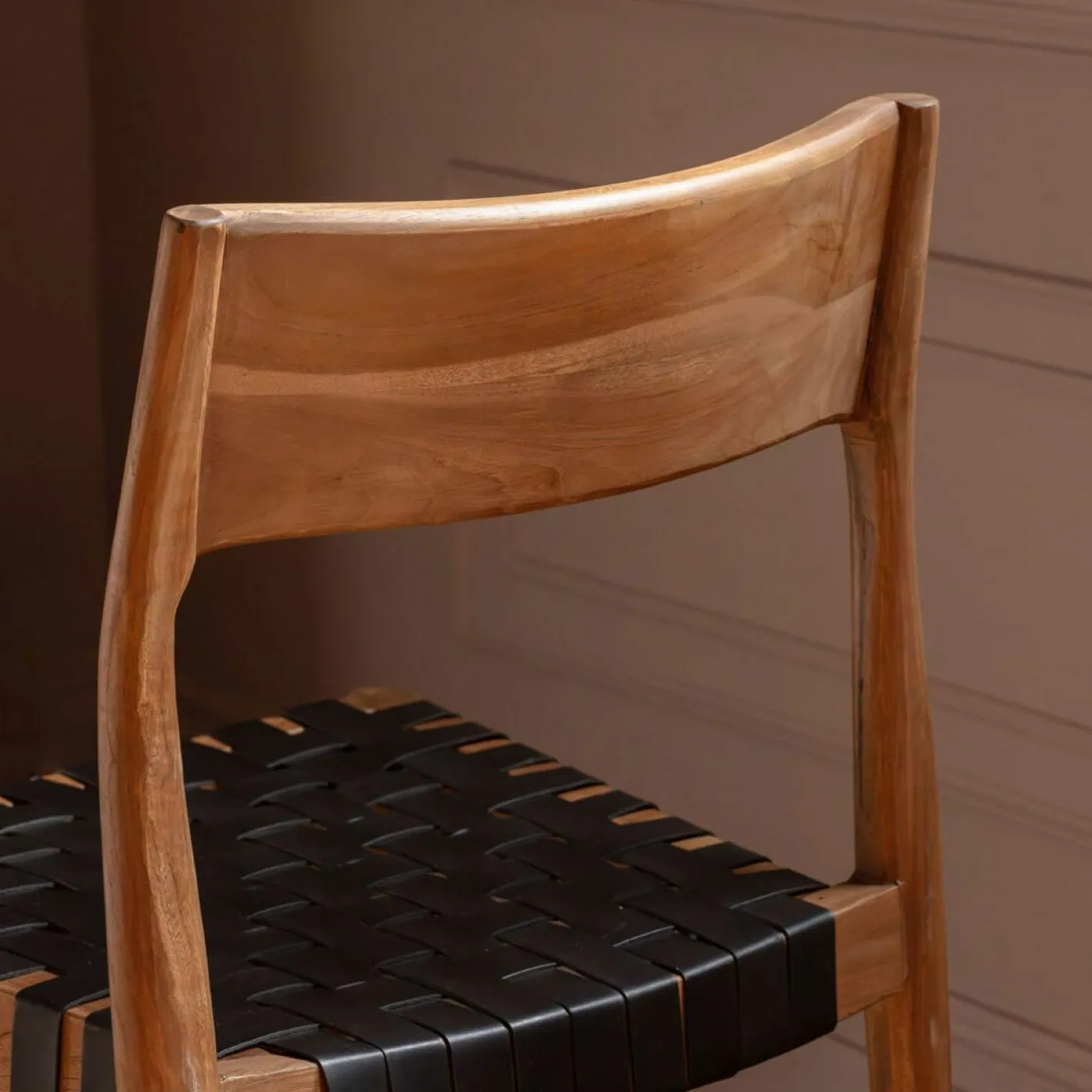 Graham & Green Dining Chairs<Everly Black Leather Chair