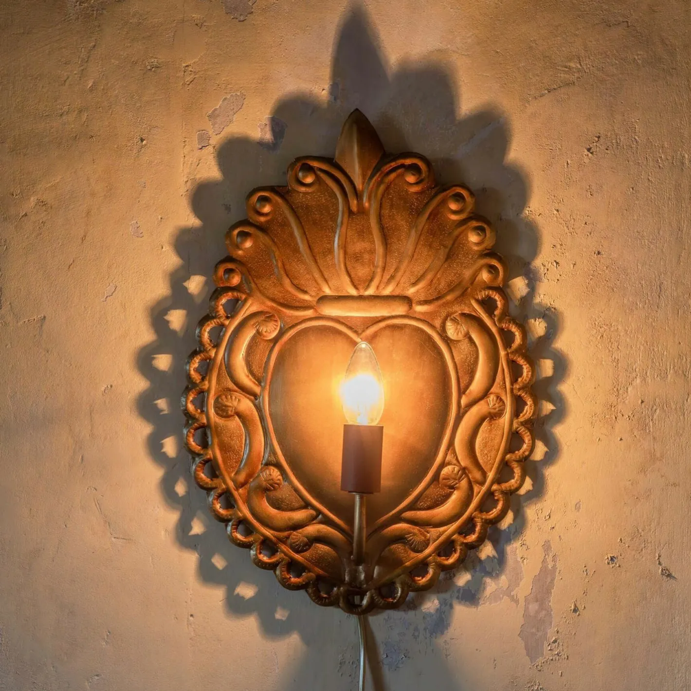 Graham & Green Wall Lights & Sconces<Ex-Voto Antiqued Gold Wall Light