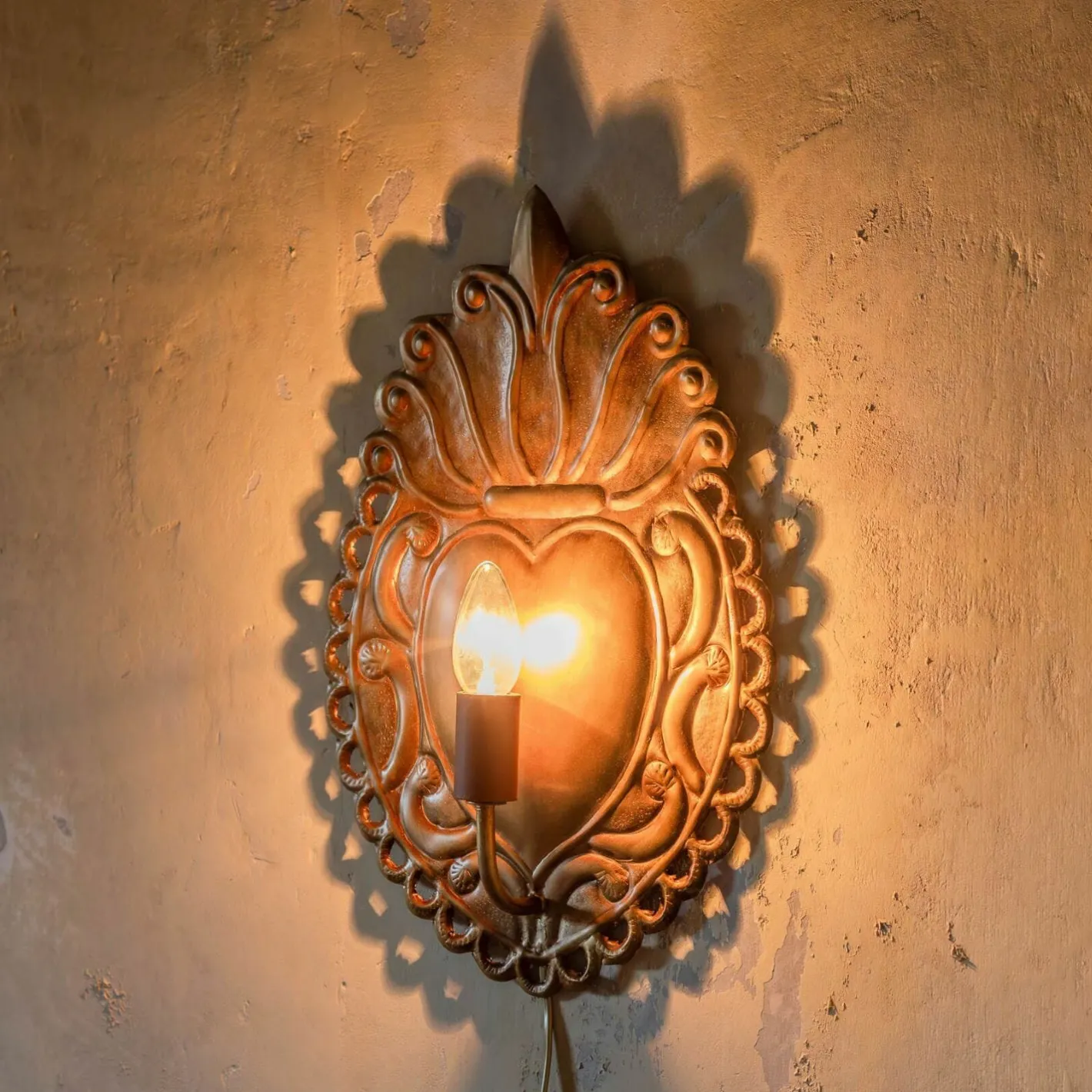Graham & Green Wall Lights & Sconces<Ex-Voto Antiqued Gold Wall Light