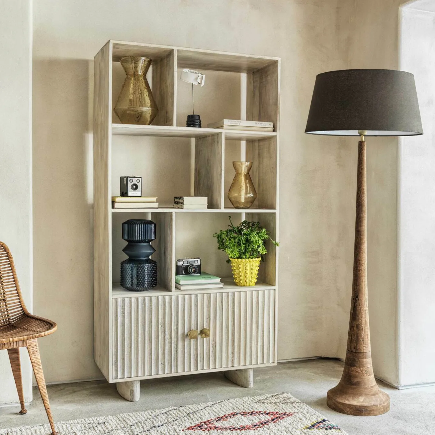 Graham & Green Floor Lamps<Farly Wood Floor Lamp with Shade