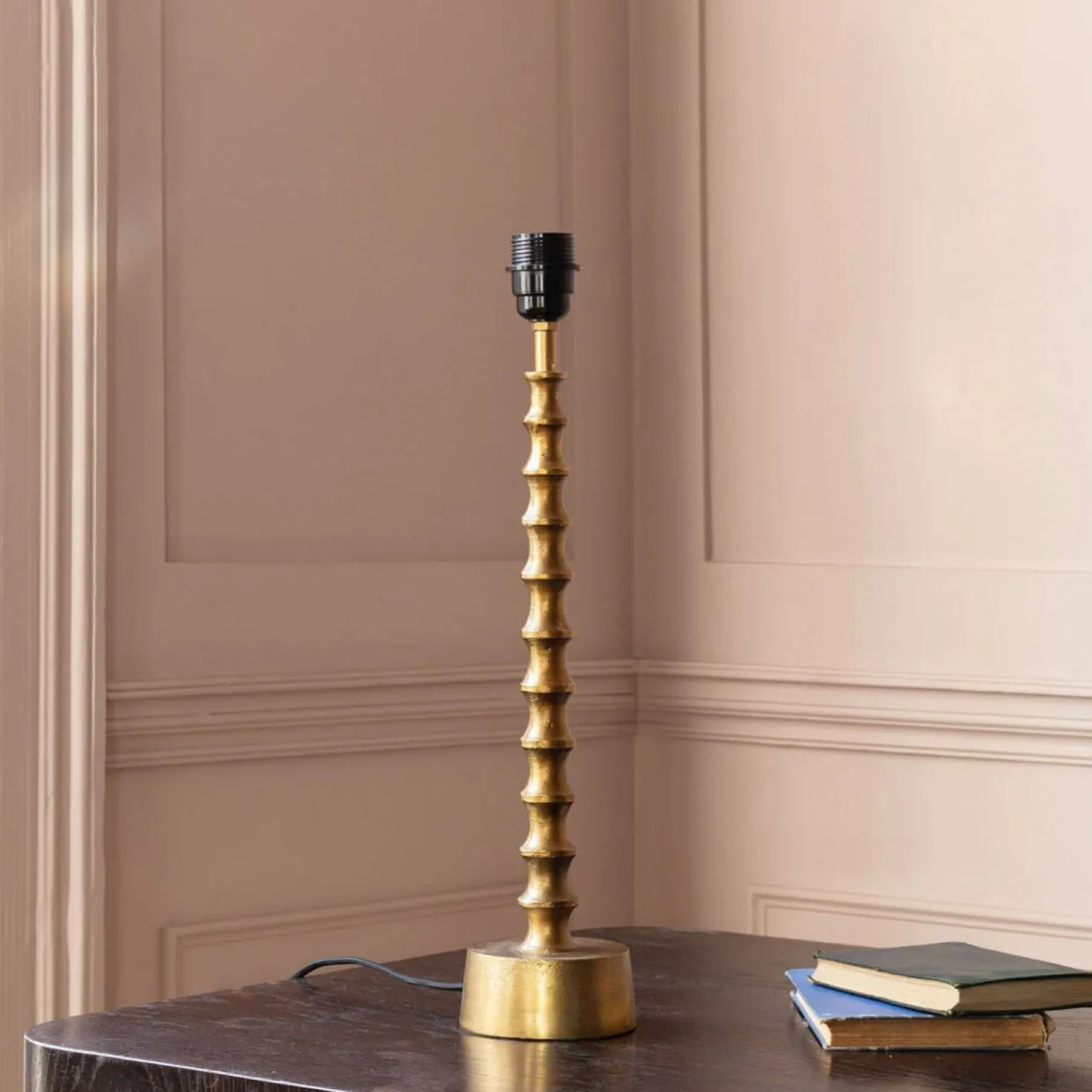 Graham & Green Table Lamps<Femi Antique Brass Table Lamp