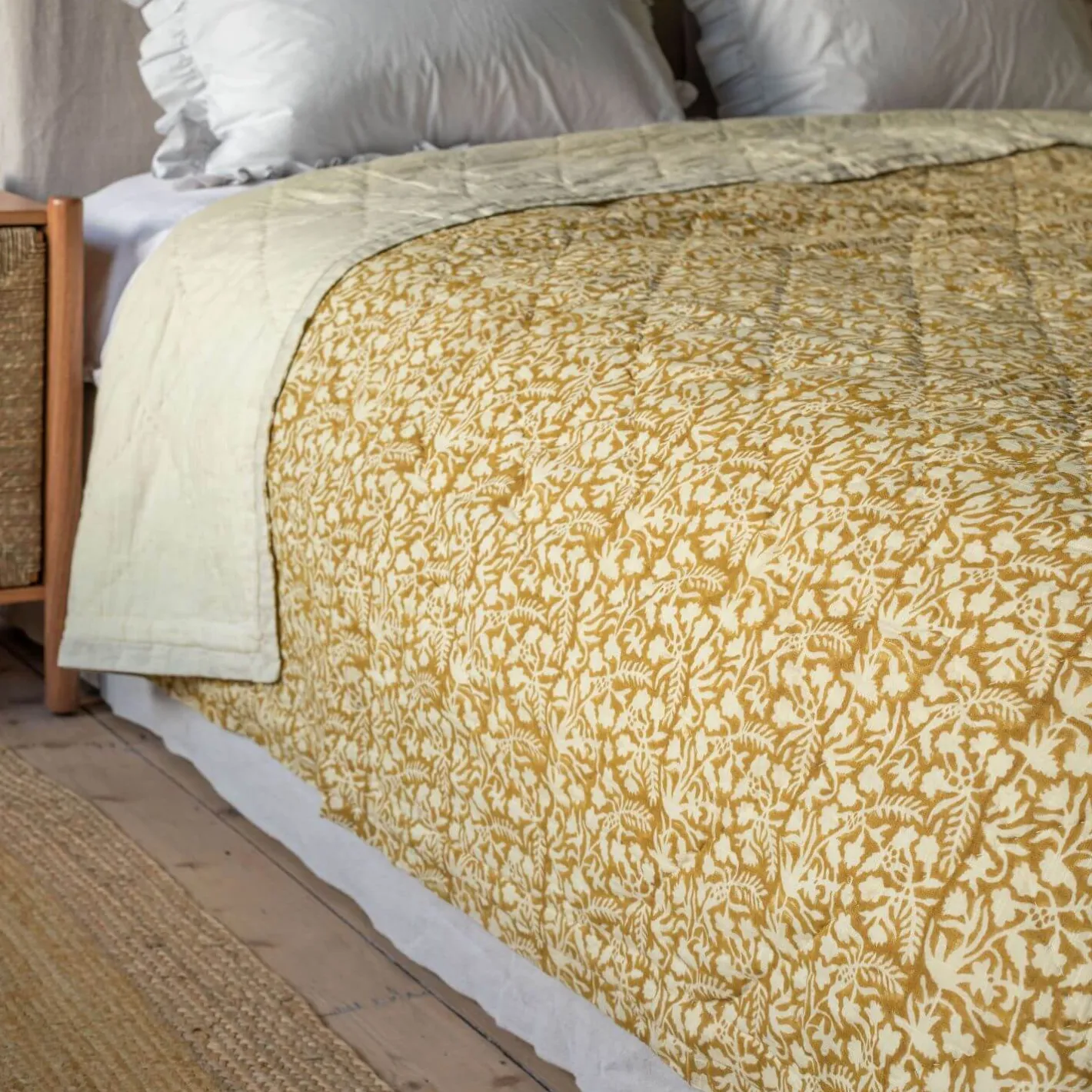 Graham & Green Quilts & Bedding<Floral Block Printed Quilts