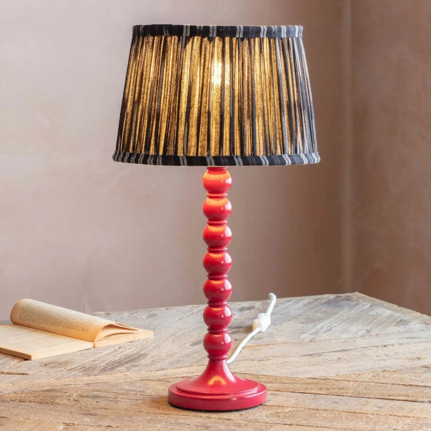 Graham & Green Table Lamps<Freya Red Table Lamp