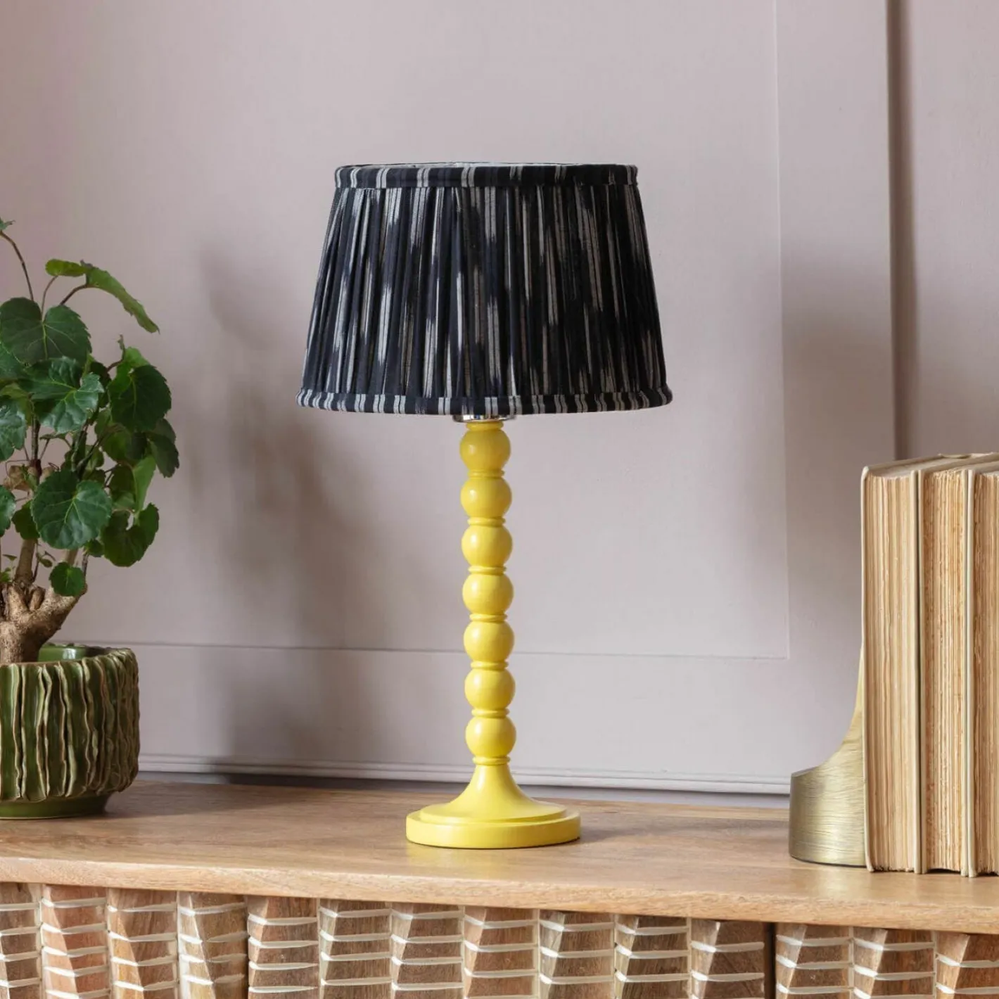 Graham & Green Table Lamps<Freya Yellow Table Lamp