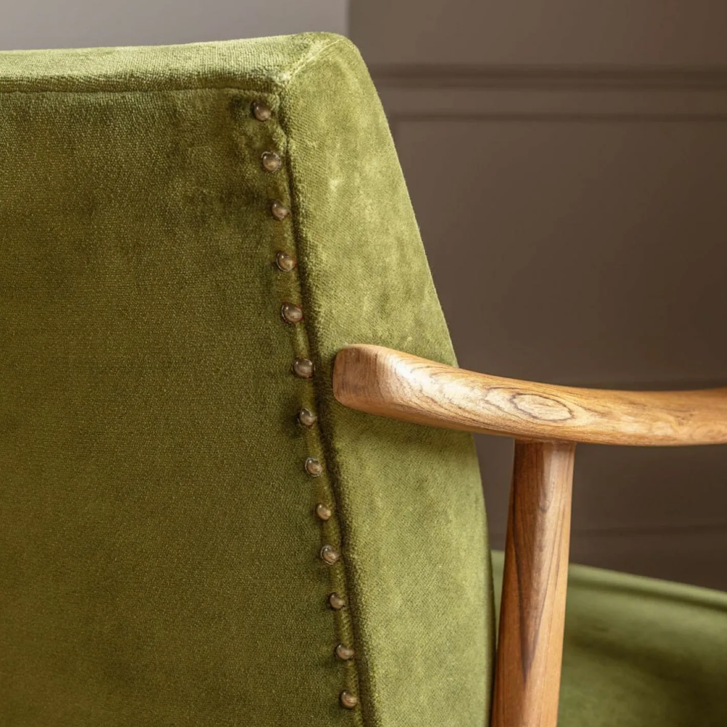Graham & Green Armchairs<Gabe Olive Velvet Armchair