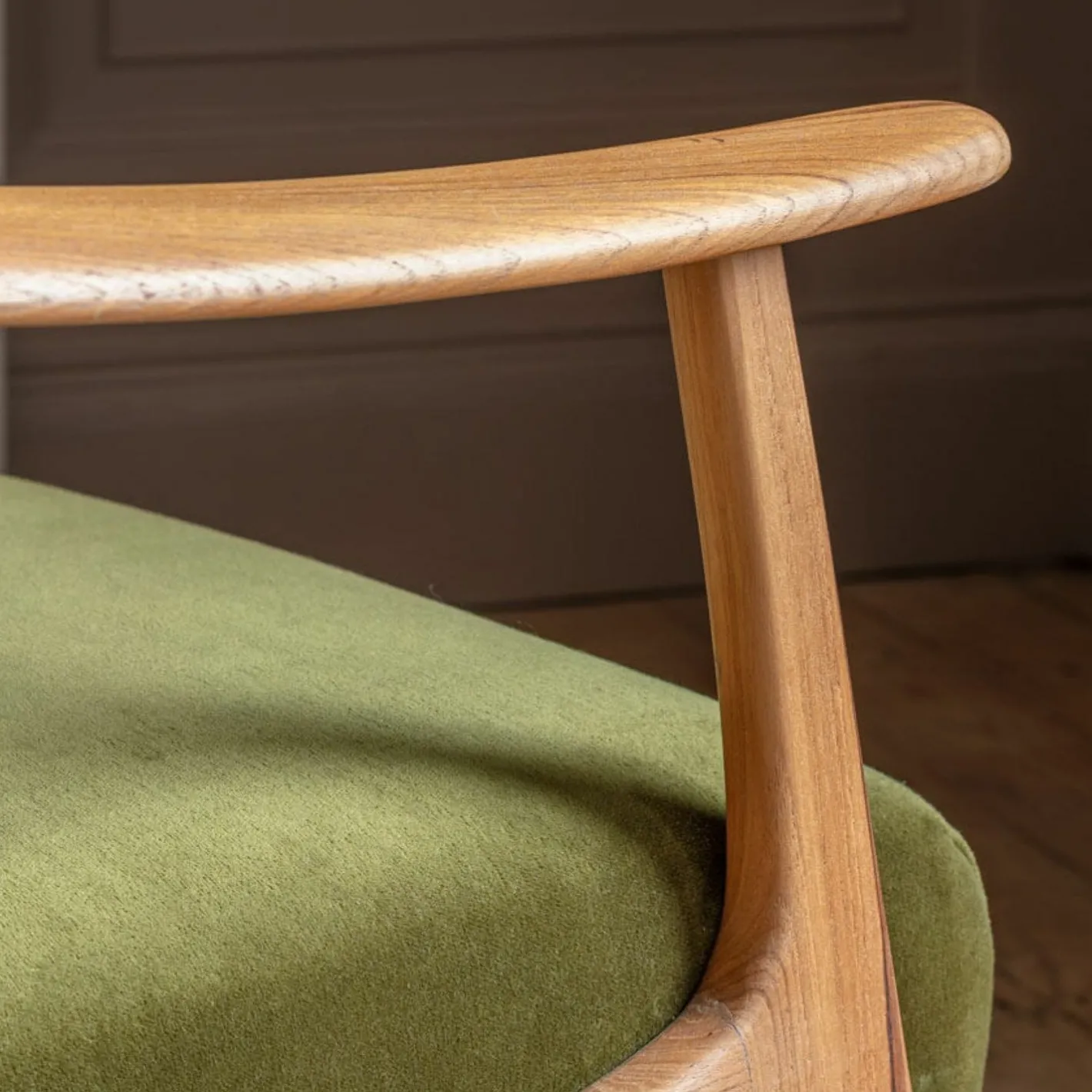 Graham & Green Armchairs<Gabe Olive Velvet Armchair