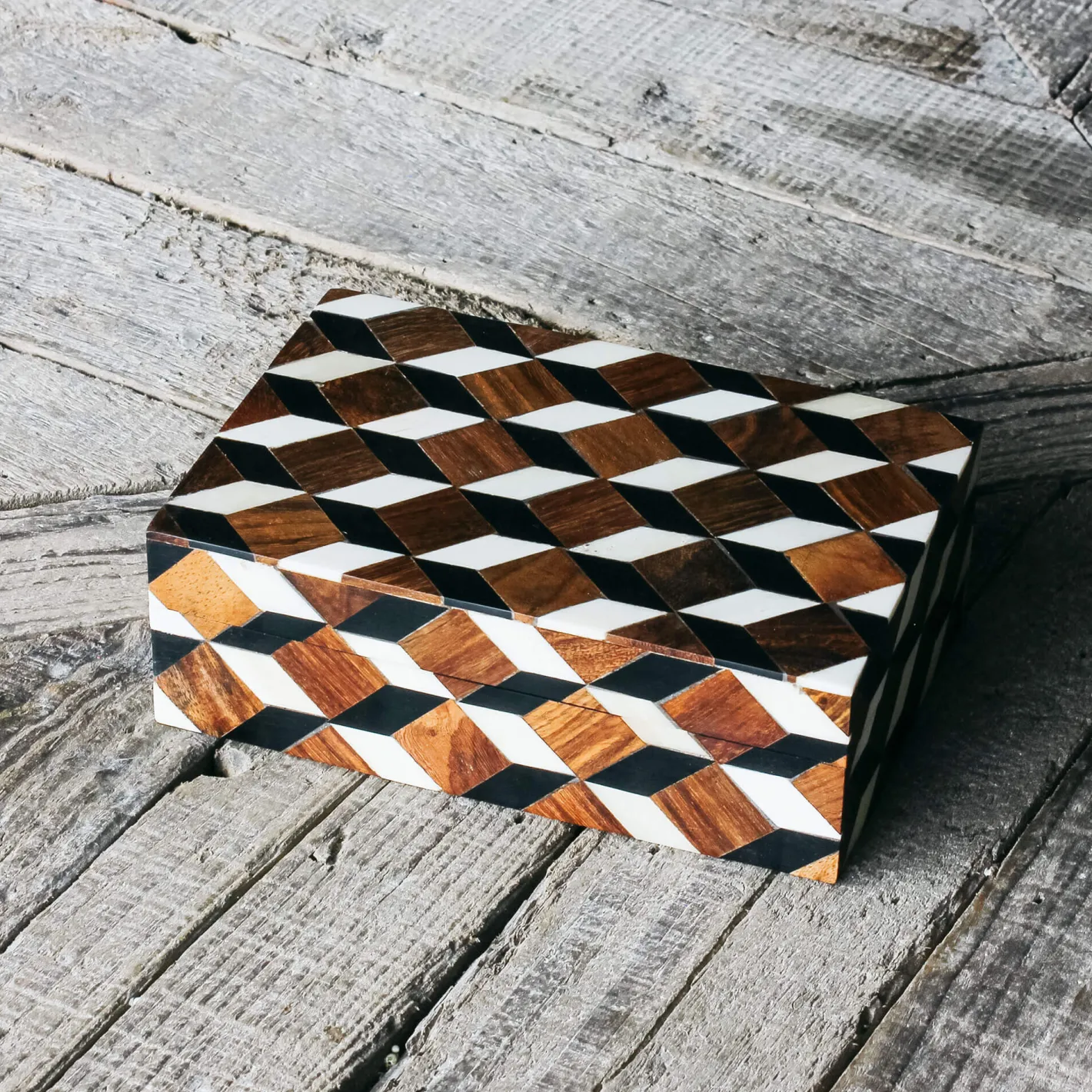 Graham & Green Decorative Accessories|Jewellery Boxes & Trinket Trays<Geometric Black and White Bone Box
