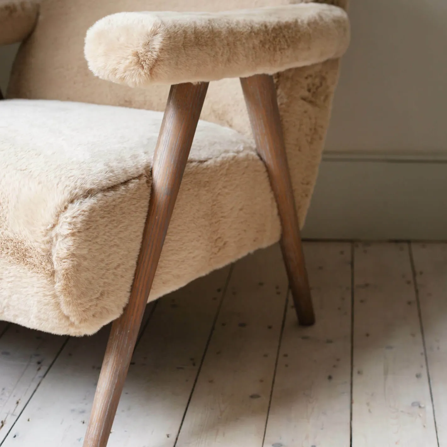 Graham & Green Armchairs<Grayson Faux Sheepskin Chair