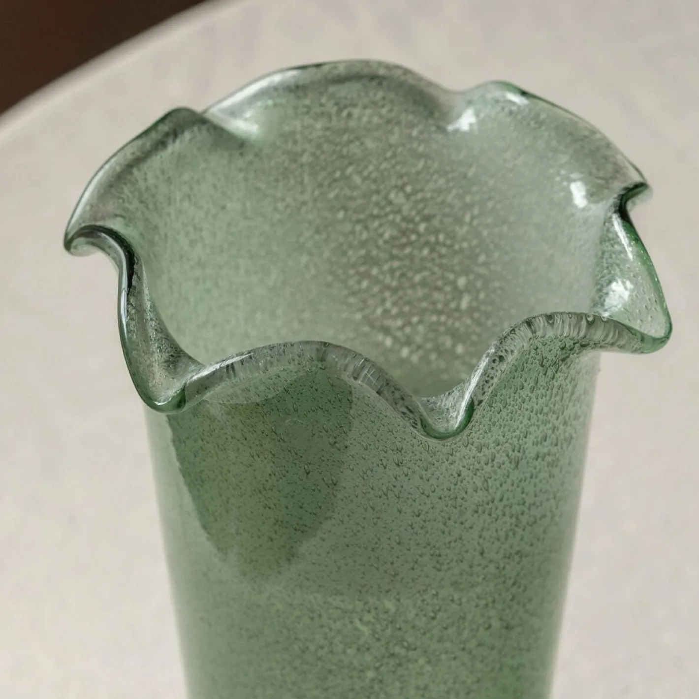 Graham & Green Vases & Plant Pots<Green Glass Ruffle Vase