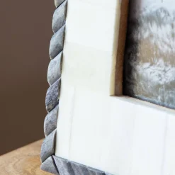 Graham & Green Photo Frames<Grey Lipping Bone Frame