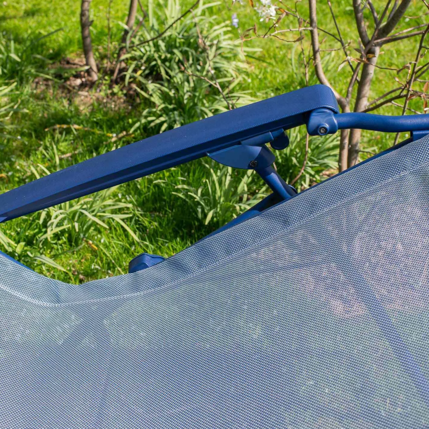 Graham & Green Garden Chairs & Sofas|Garden Chairs & Sofas<Indigo Blue Reclining Garden Chair